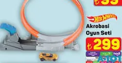 HOT WHEELS OYUNCAK AKROBASİ OYUN SETİ